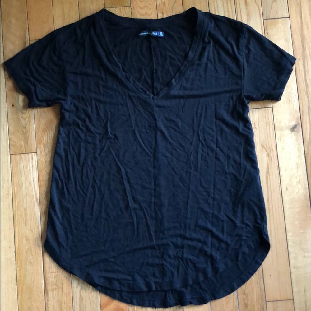 Abercrombie & Fitch Basic Black V-neck Tee
